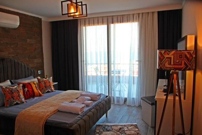Yeni Foca Butik Otel Ngoại thất bức ảnh